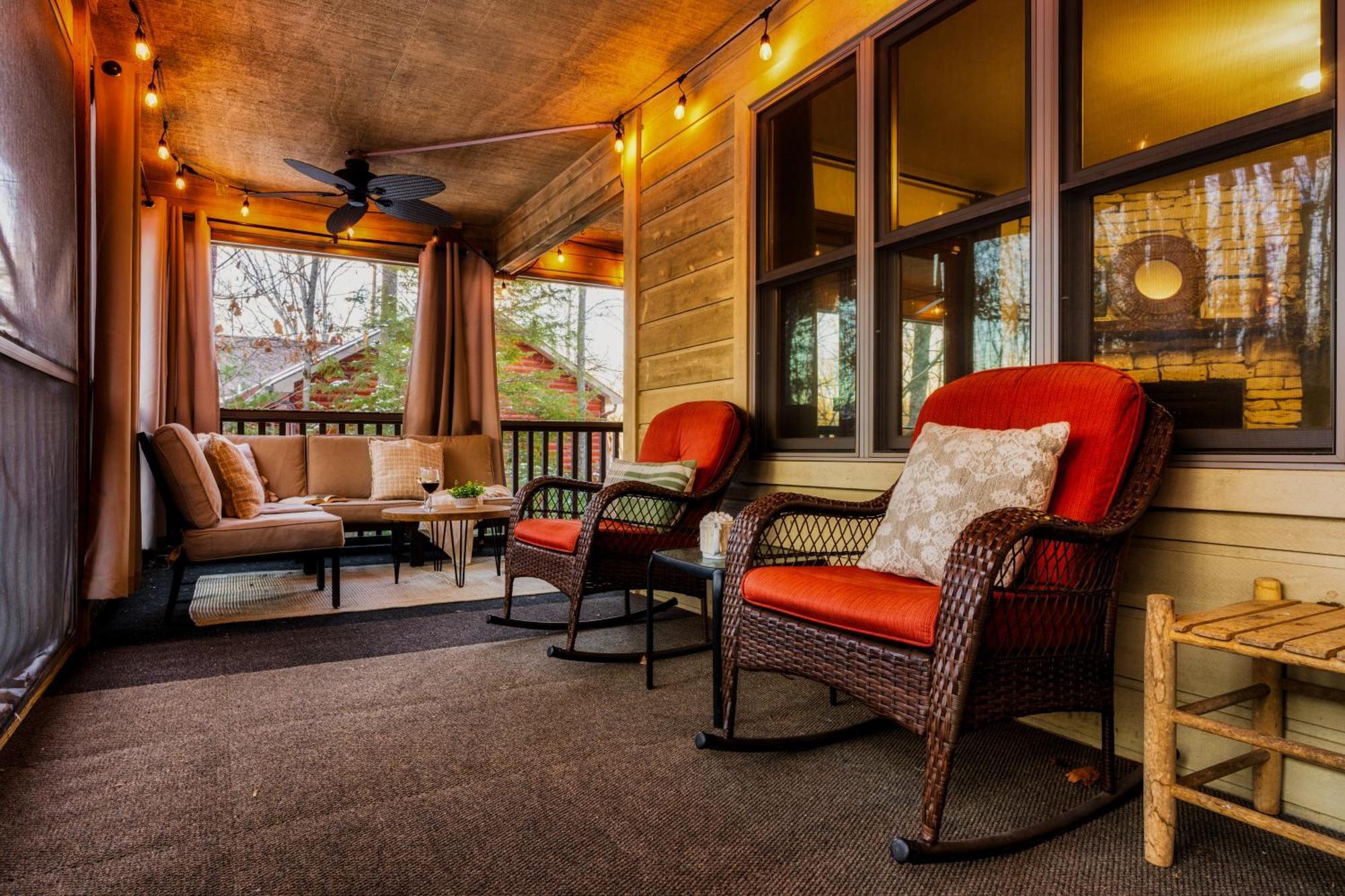 The Moondance Cabin By Lightfoot Stays Vacation Rentals Sevierville Exterior photo