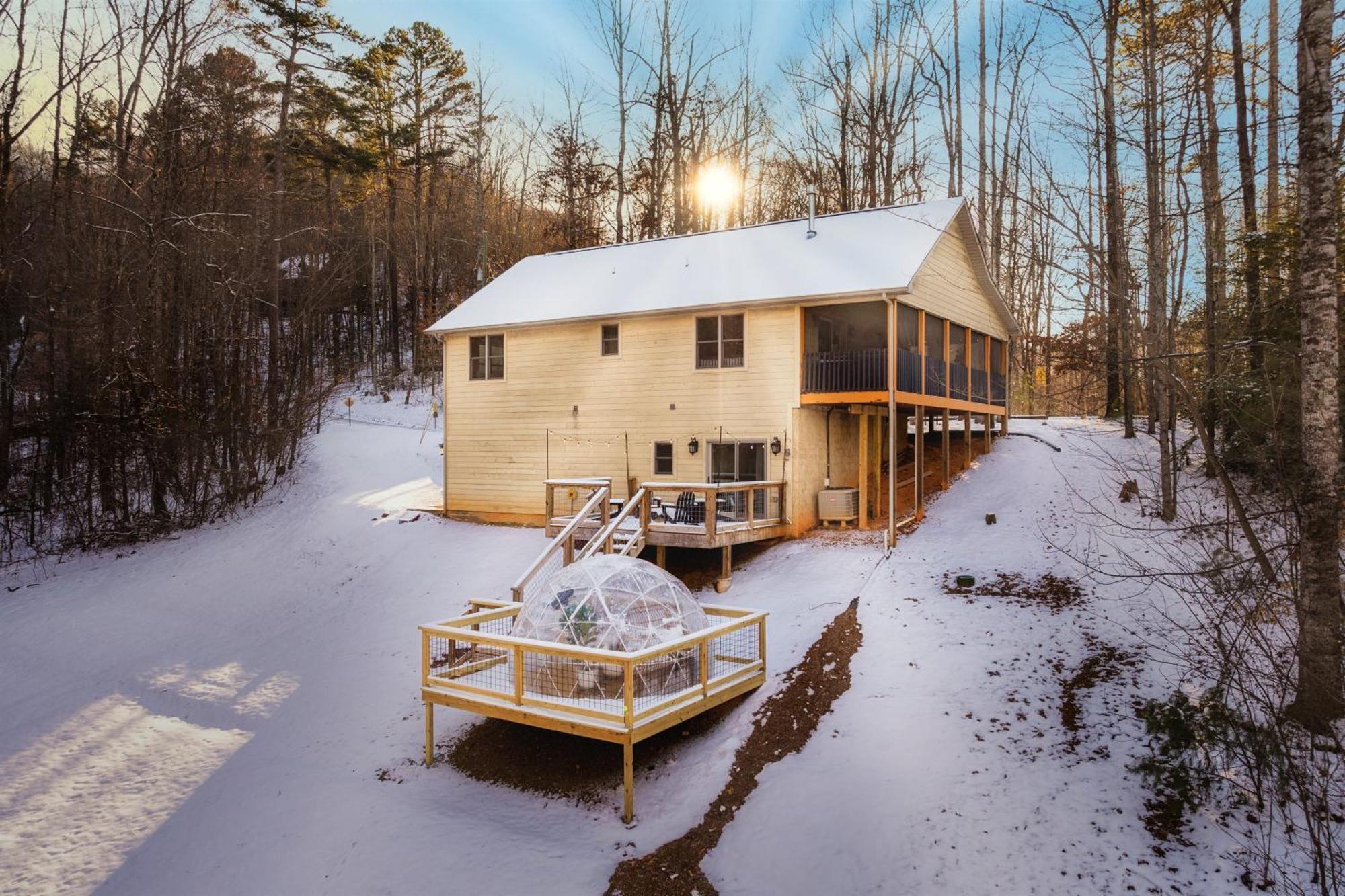 The Moondance Cabin By Lightfoot Stays Vacation Rentals Sevierville Exterior photo